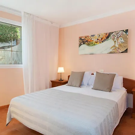 Apartment Hills Suites